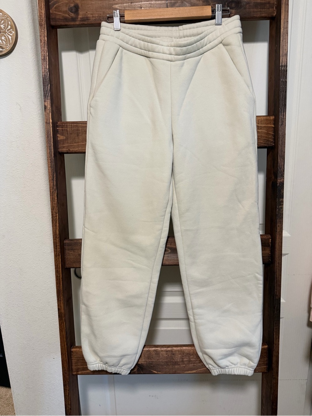 PARKE Oat Fleece Sweatpants - S/M